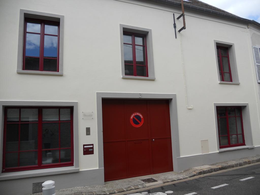 Le Nid D'Hirondelles Bed & Breakfast Perthes-en-Gatinais Exterior photo