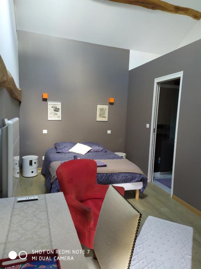 Le Nid D'Hirondelles Bed & Breakfast Perthes-en-Gatinais Exterior photo